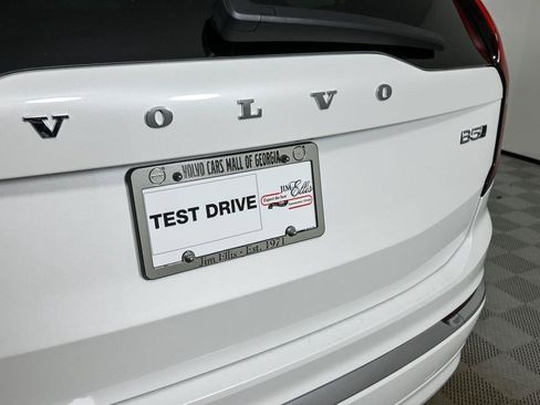 Used 2026 Volvo XC90 B6 Plus w/ Protection Package Premier AWD/4WD image 38