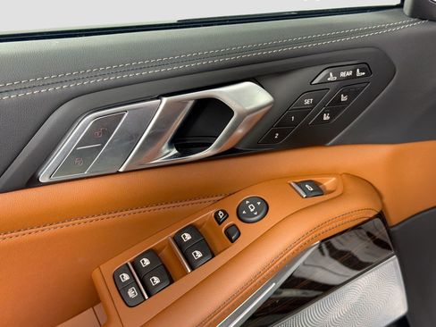 New 2026 BMW X7 xDrive40i w/ Executive Package image 18