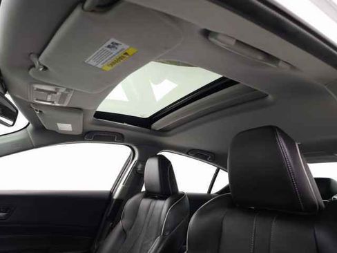 Used 2019 Acura ILX w/ Premium Package image 16