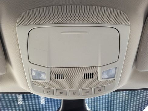 Used 2022 Ford Edge SEL w/ Convenience Package image 21