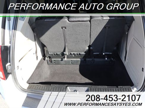 Used 2018 Dodge Grand Caravan SXT FWD image 11