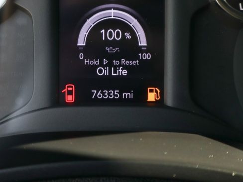 Used 2021 RAM 2500 Big Horn image 22