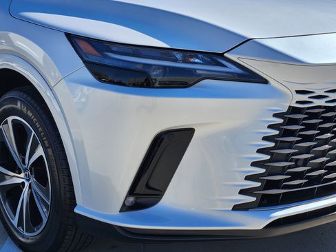 Used 2024 Lexus RX 350 Premium image 5