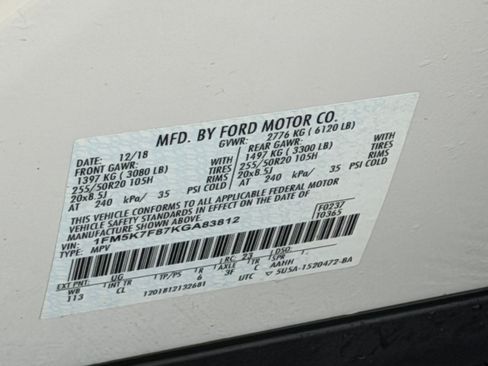 Used 2019 Ford Explorer Limited w/ Ford Safe & Smart Package FWD image 24