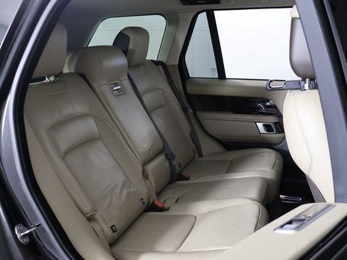 Used 2020 Land Rover Range Rover HSE image 35