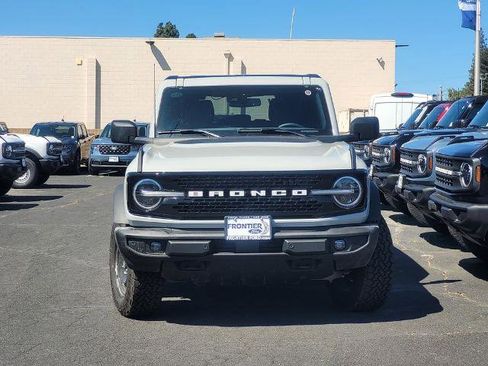 New 2026 Ford Bronco Outer Banks AWD/4WD image 2