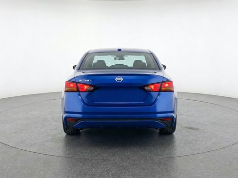 Used 2025 Nissan Altima 2.5 SV image 7