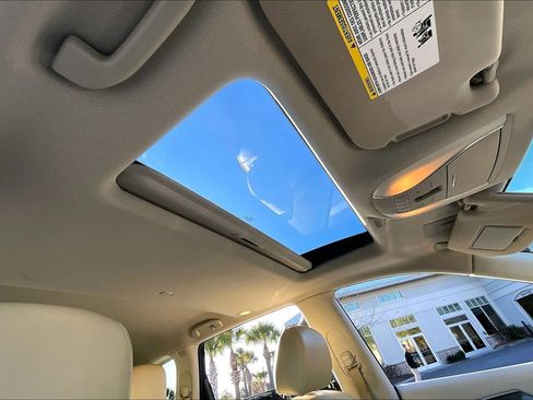 Used 2017 INFINITI QX60 AWD Hybrid image 14