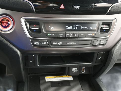 Used 2023 Honda Passport EX-L image 16