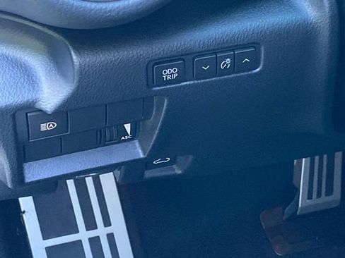 Used 2022 Lexus IS 350 F Sport w/ Accessory Package RWD image 15