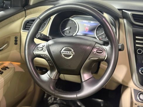 Used 2019 Nissan Murano SL w/ SL Technology Package AWD/4WD image 12