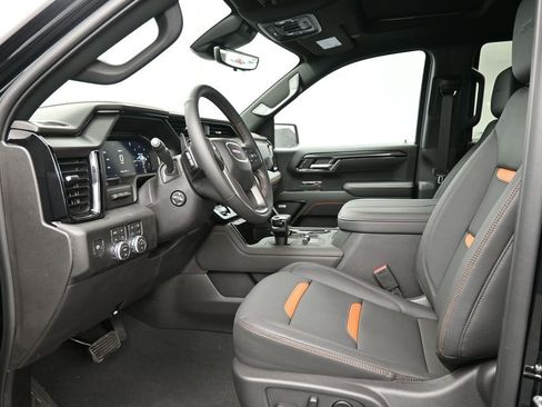 New 2026 GMC Sierra 1500 AT4 w/ AT4 Premium Package AWD/4WD image 16