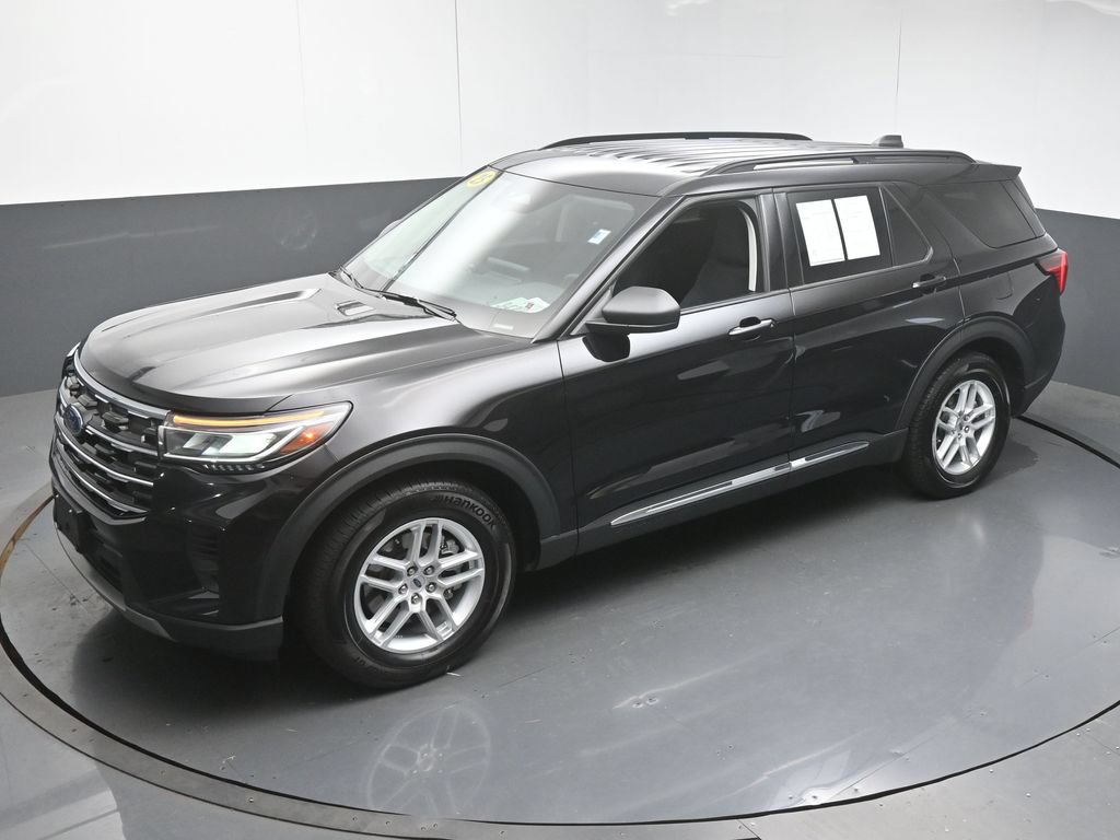 Used 2025 Ford Explorer Active RWD image 43