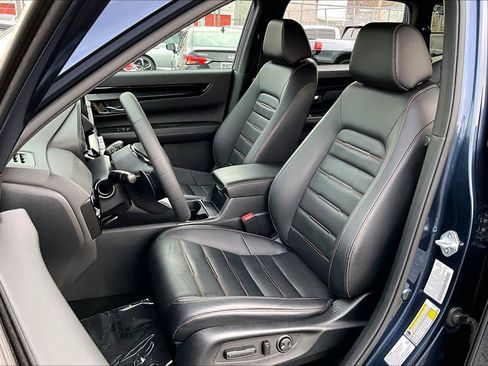 Used 2023 Honda CR-V Sport Touring image 7