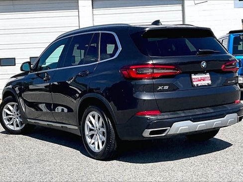 Used 2019 BMW X5 xDrive40i w/ Convenience Package AWD/4WD image 9