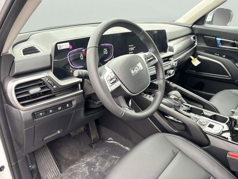 New 2025 Kia Telluride S image 25