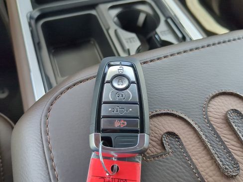 New 2025 Ford F350 King Ranch w/ Chrome Package image 29