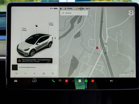 Used 2021 Tesla Model Y Performance image 22