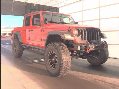 Used 2021 Jeep Gladiator Sport w/ Trailer Tow Package AWD/4WD image 4
