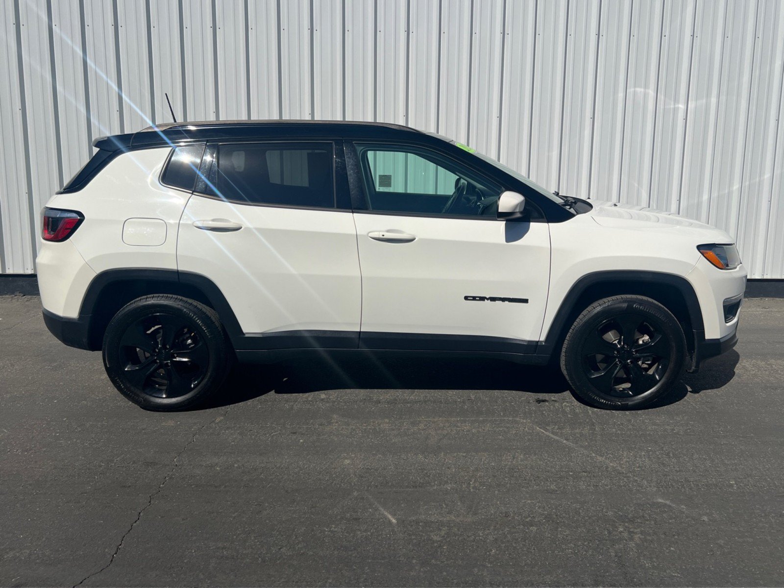 Used 2020 Jeep Compass Latitude AWD/4WD image 7