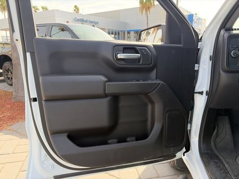 Used 2025 Chevrolet Silverado 1500 Custom w/ Turbomax Blackout Package RWD image 13