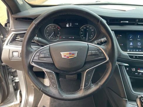 Used 2023 Cadillac XT5 Premium Luxury AWD/4WD image 15