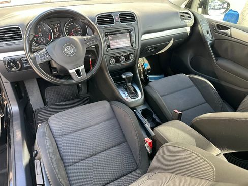 Used 2011 Volkswagen Golf TDI image 26
