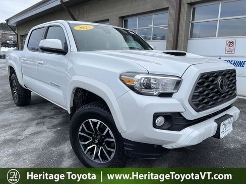 Certified 2023 Toyota Tacoma TRD Sport image 1