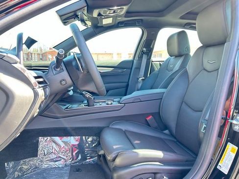 New 2026 Cadillac CT5 V w/ LPO, ONYX Package image 27