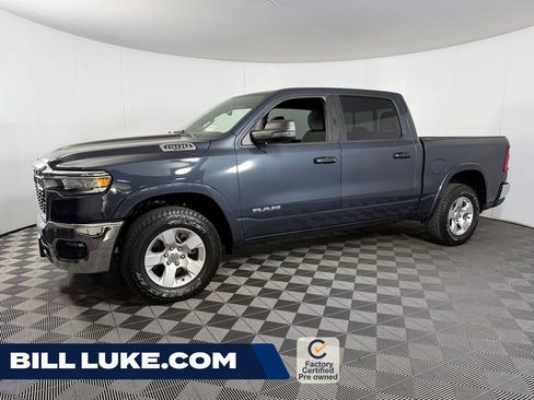 Certified 2025 RAM 1500 Big Horn AWD/4WD image 1