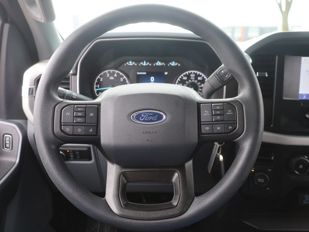 Used 2023 Ford F150 XLT AWD/4WD image 44