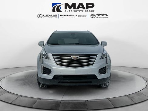 Used 2018 Cadillac XT5 Luxury w/ Driver Awareness Package image 8