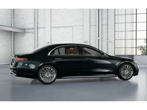 New 2026 Mercedes-Benz S 580 4MATIC Sedan image 16