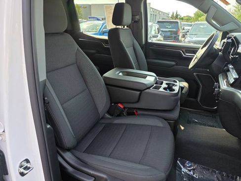 Used 2024 Chevrolet Silverado 1500 LT AWD/4WD image 11