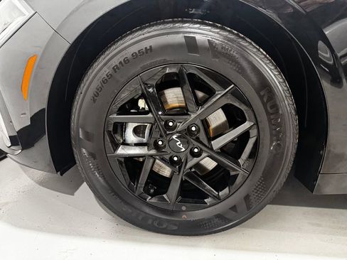 Used 2025 Kia K5 LXS image 6