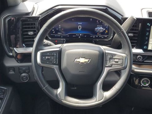 Certified 2024 Chevrolet Silverado 1500 LT AWD/4WD image 24