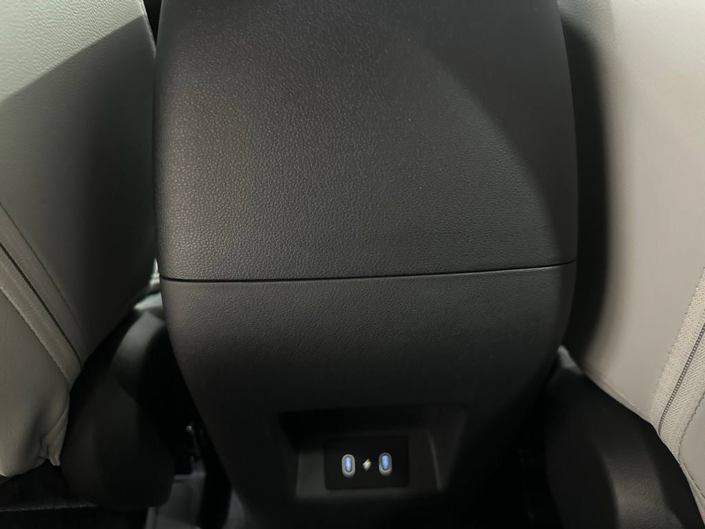 New 2027 Hyundai Santa Cruz SE FWD image 14
