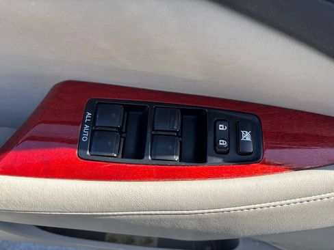Used 2008 Lexus ES 350 w/ Premium Pkg FWD image 16