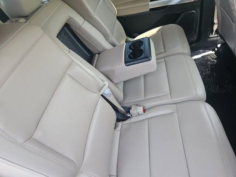 Used 2024 Ford Explorer XLT w/ Equipment Group 202A image 19