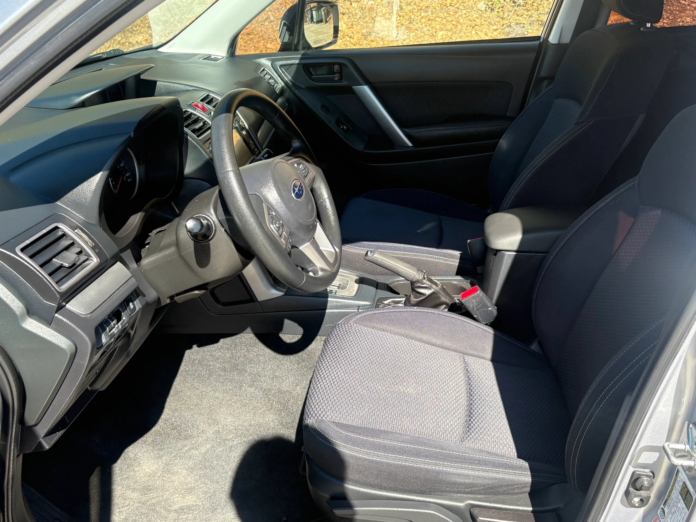 Used 2017 Subaru Forester 2.5i w/ Alloy Wheel Package AWD/4WD image 10