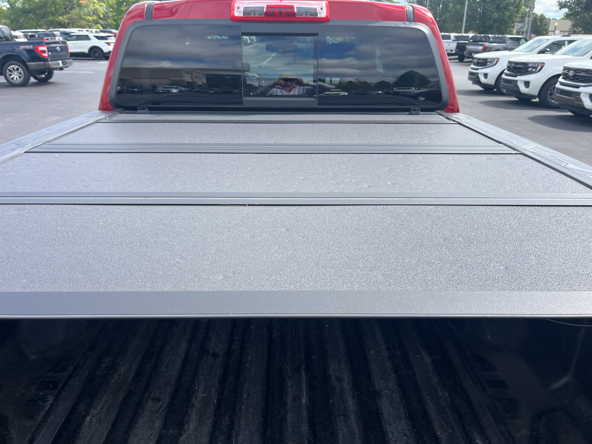 Used 2024 Chevrolet Colorado Trail Boss w/ Advanced Trailering Package AWD/4WD image 8
