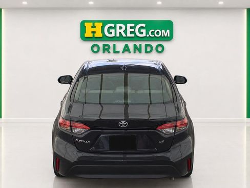 Used 2025 Toyota Corolla LE FWD image 8