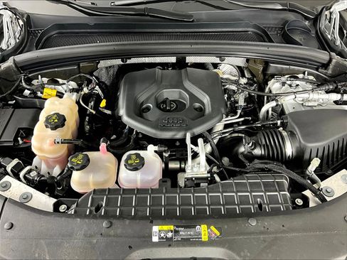 Used 2023 Jeep Grand Cherokee 4WD 4xe image 30