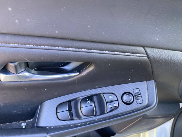 Used 2023 Nissan Sentra SV w/ All-Weather Package FWD image 16
