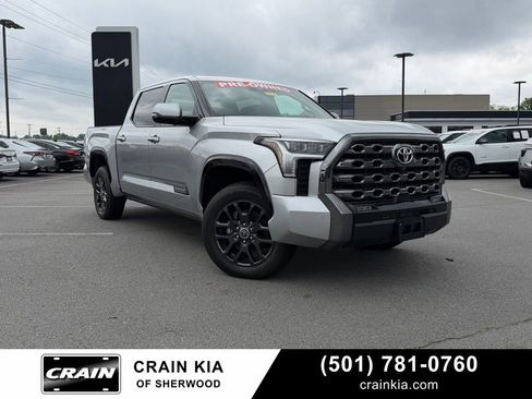 Used 2023 Toyota Tundra Platinum AWD/4WD image 1