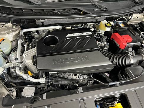 Used 2023 Nissan Rogue Platinum w/ Platinum Premium Package image 35