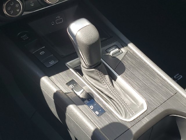 Certified 2025 Nissan Kicks S FWD image 15