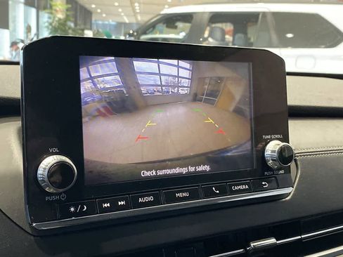 Used 2022 Mitsubishi Outlander ES image 17