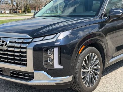 Used 2023 Hyundai Palisade Calligraphy w/ Winter Package AWD/4WD image 8