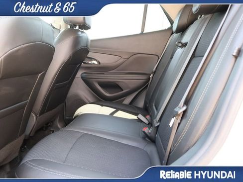 Used 2022 Buick Encore Preferred w/ Safety Package image 18